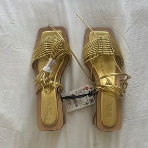 NWT Gold Sandal with Small Block Heel